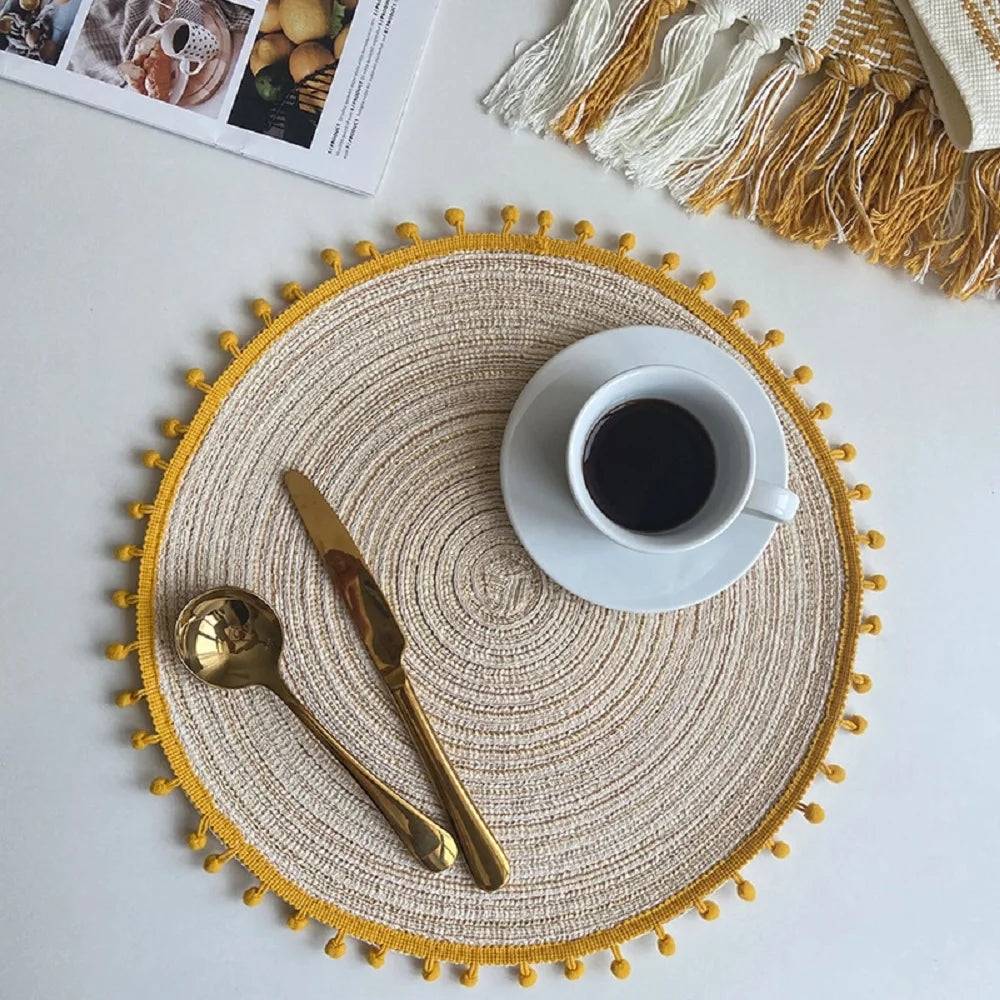 1/6/10PCS Round Braided Red Placemats
