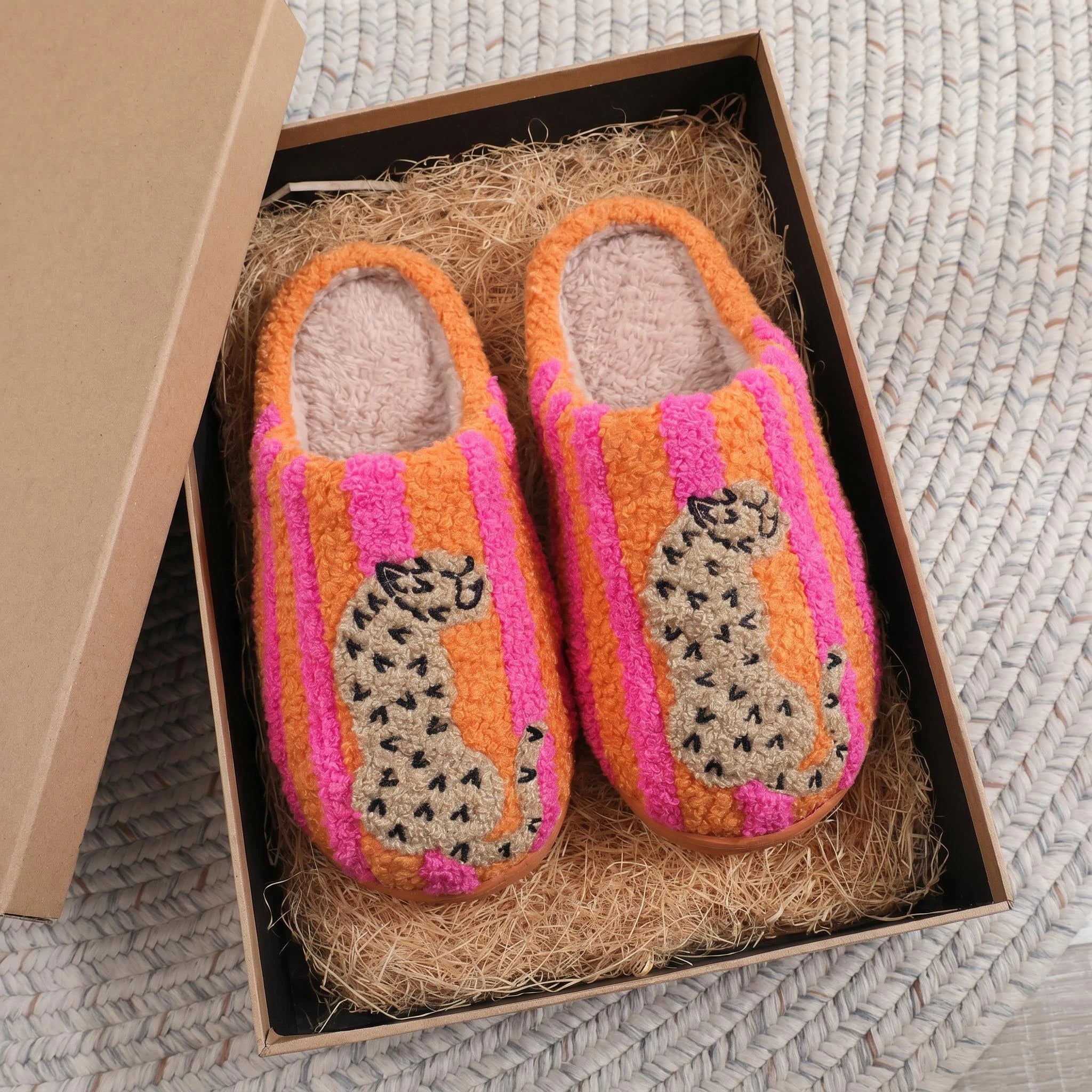 Leopard Print Plush  Indoor Warm Plush Shoes