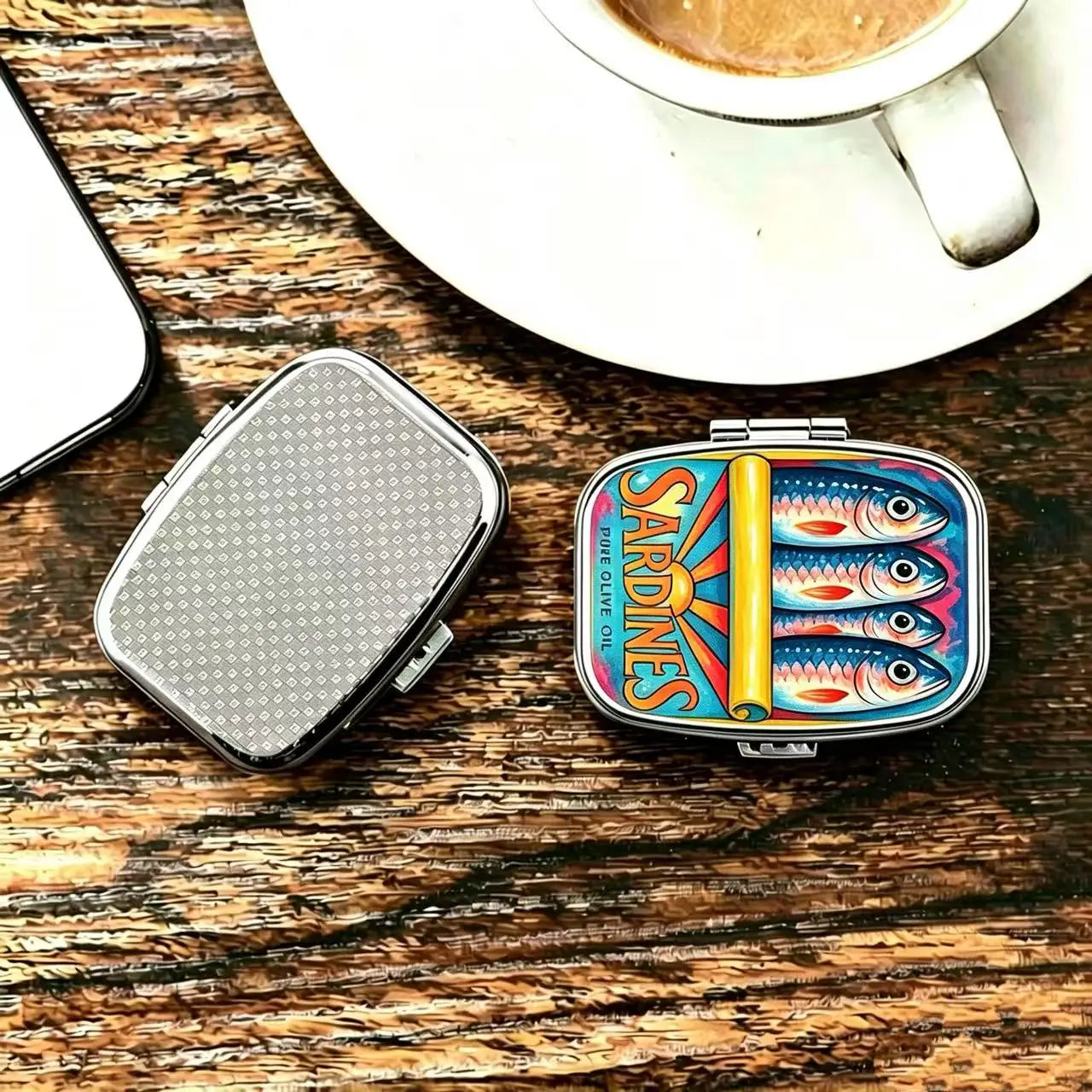 Retro Sardines Can Print Metal Pill Box