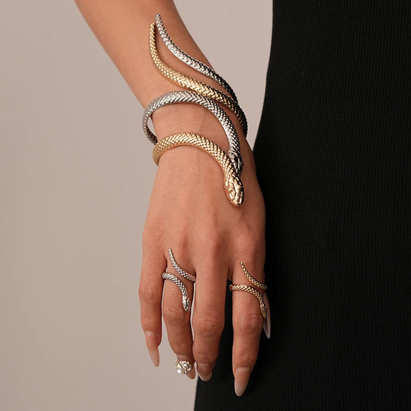 New Arrival Snake Shaped Cuff Bracelet Ring Set for Women Exaggerated Metal Unique Design Bracelet Fashion Jewelry Set